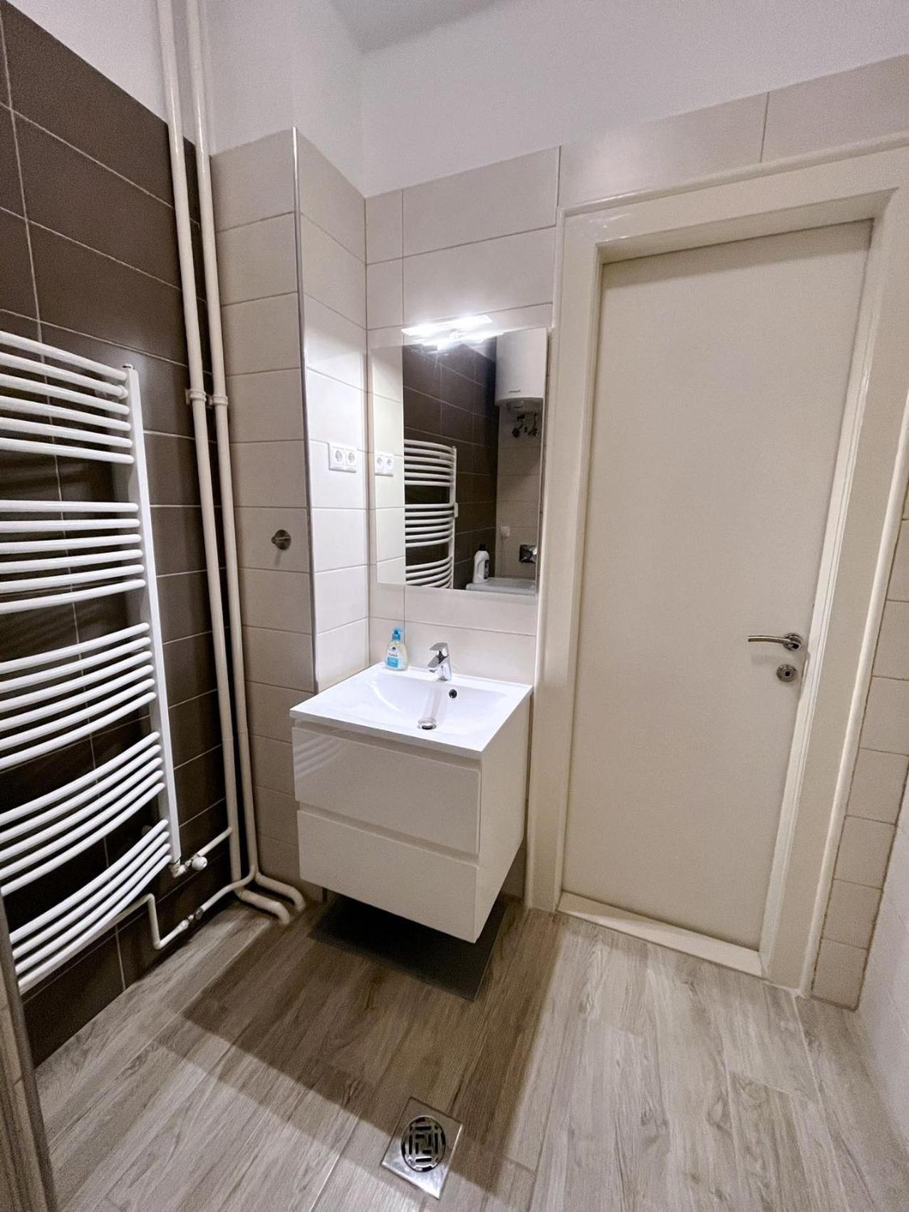Boutique Family Apartment In The Heart Of City Budapest Eksteriør billede
